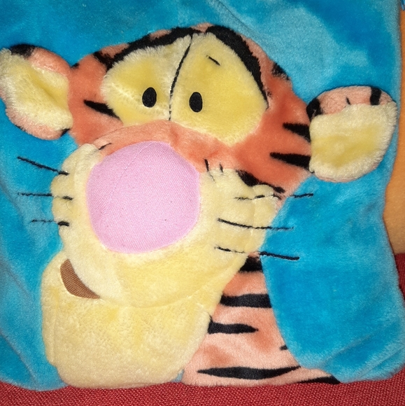 🎄🎁AMAZING vintage disney pillows🎁🎄 - Picture 2 of 6